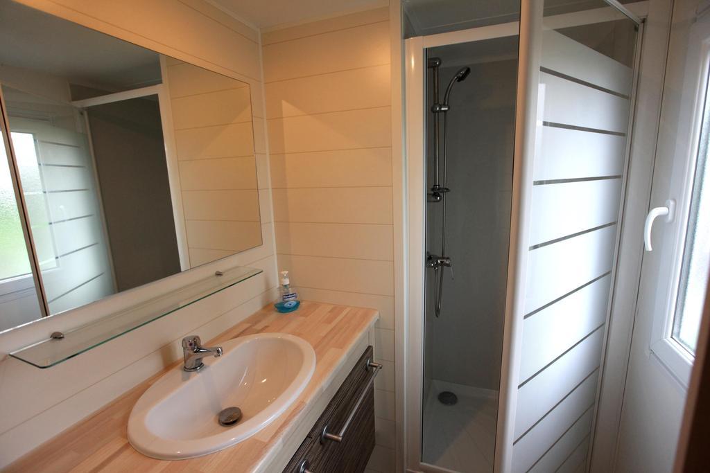 Camping Oase Praha Hotel Zlatníky Værelse billede