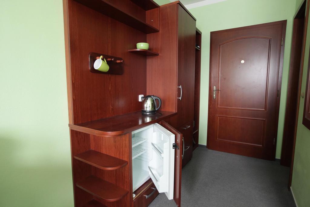 Camping Oase Praha Hotel Zlatníky Værelse billede