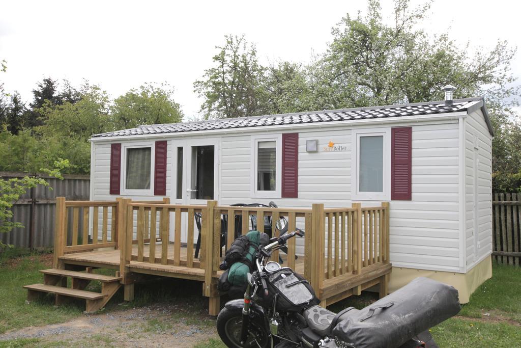 Camping Oase Praha Hotel Zlatníky Værelse billede
