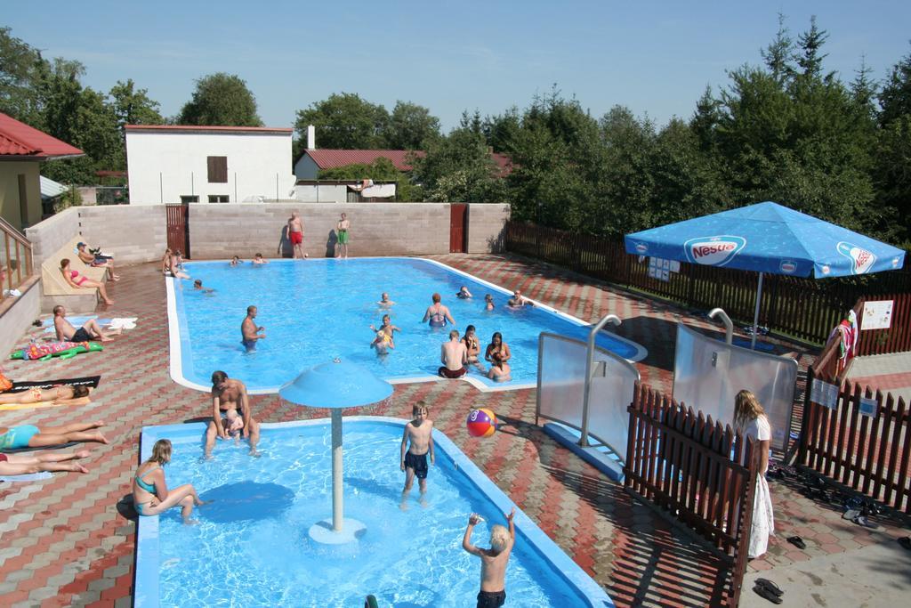 Camping Oase Praha Hotel Zlatníky Eksteriør billede
